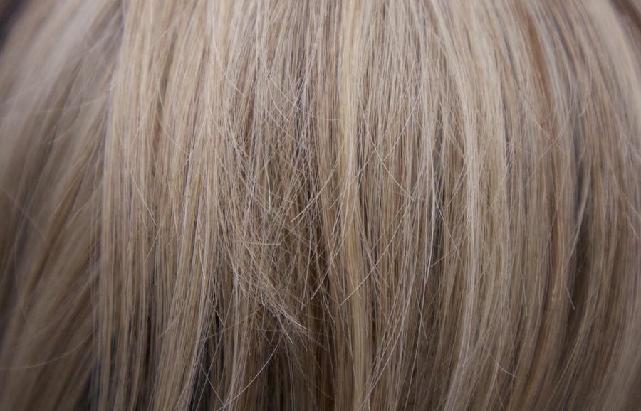 return-hairs-back-of-wig-opt